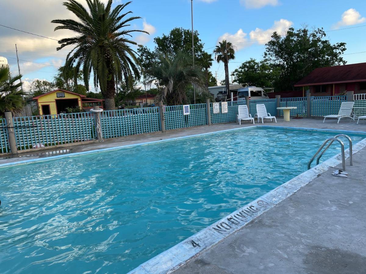 Gilchrist Gulfway Motel And Restaurant المظهر الخارجي الصورة